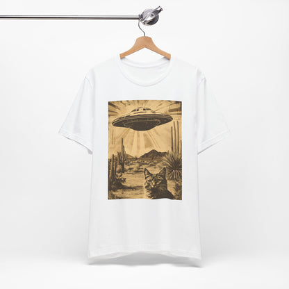 UFO Retro Cat Tee - Unisex Short Sleeve Shirt - CoolCollectiveCo